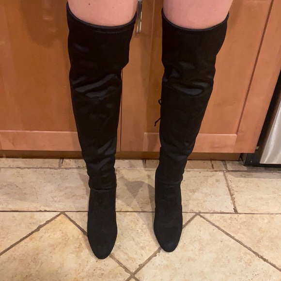 Charles David knee high  suede boots approx 3 1/2” heel, size  9 1/2 - Picture 4 of 12